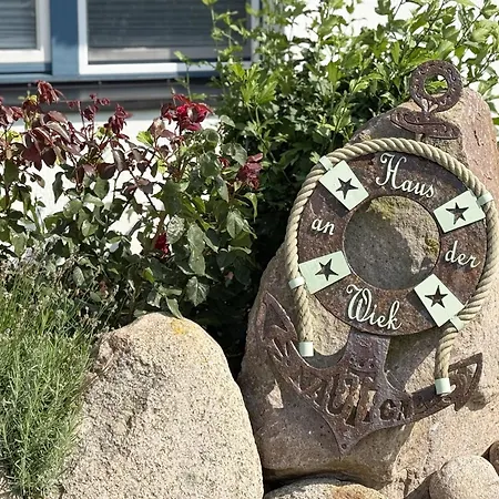 Haus An Der Wiek Mit Terrasse