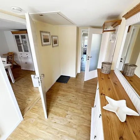 Haus An Der Wiek Mit Terrasse Gager